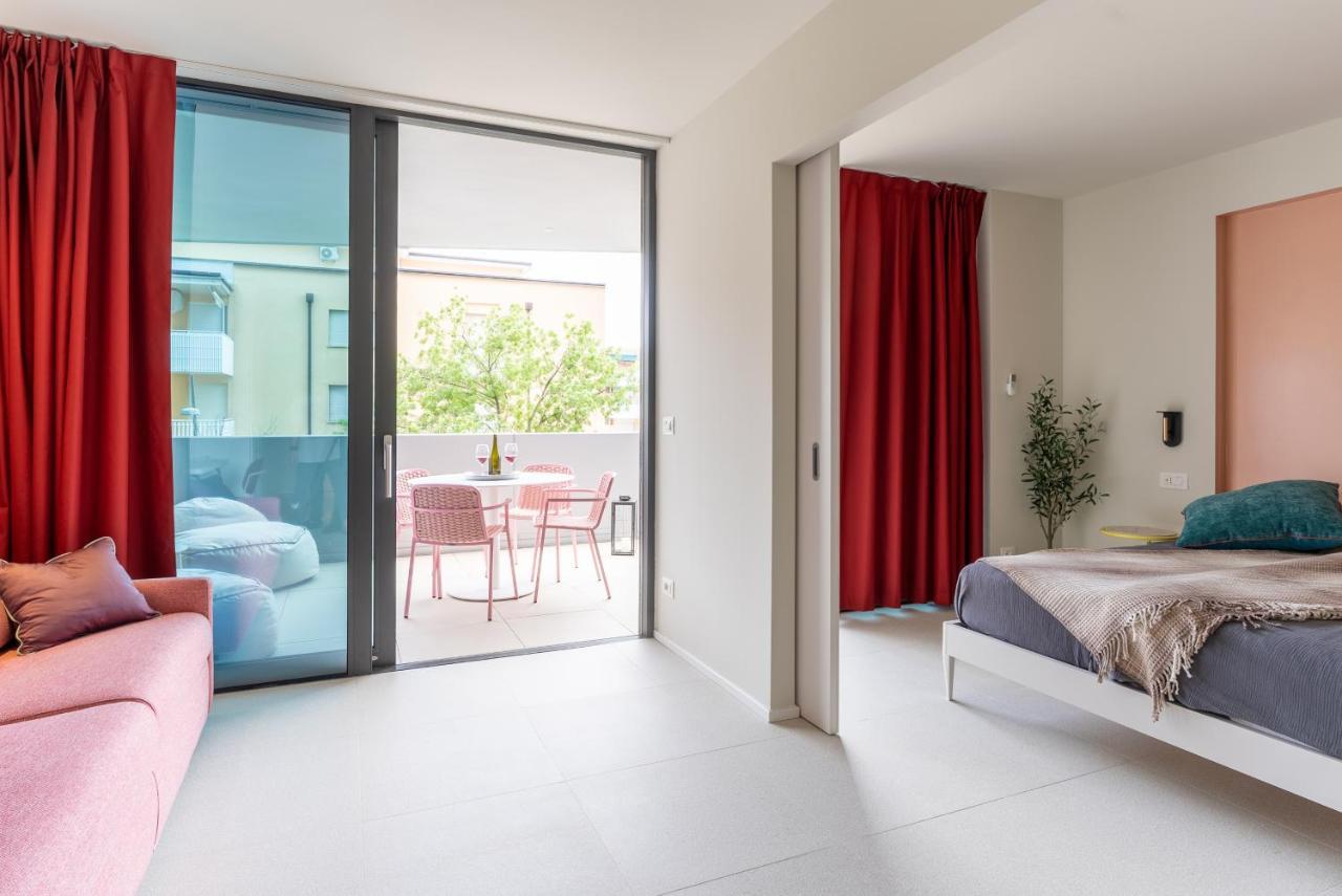 Aparthotel Zefiro Com Design, Large Terrace, Bike, Near Beach And Thermal Grado Luaran gambar